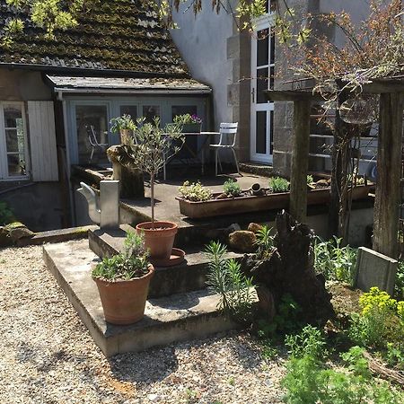 Avec Plaisir Bed & Breakfast Saint-Plaisir Exterior foto