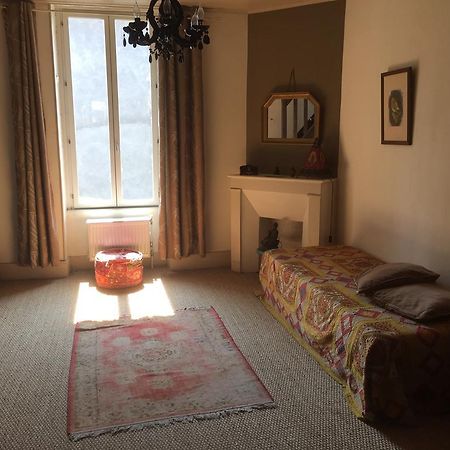 Avec Plaisir Bed & Breakfast Saint-Plaisir Exterior foto