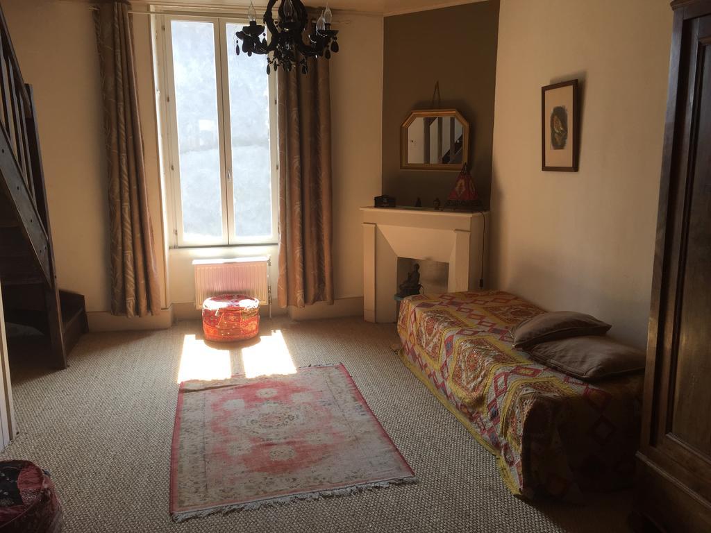 Avec Plaisir Bed & Breakfast Saint-Plaisir Exterior foto